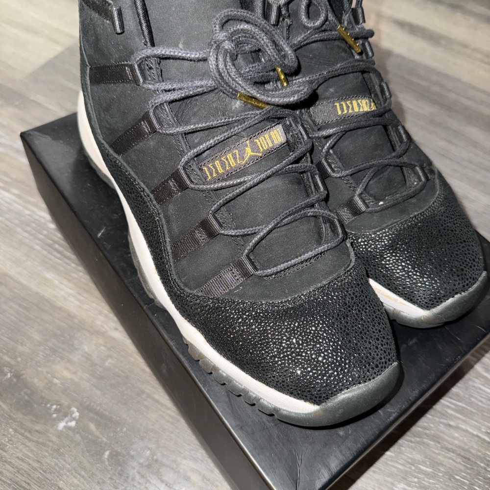 Jordan Retro Sneakers in Black and Gold